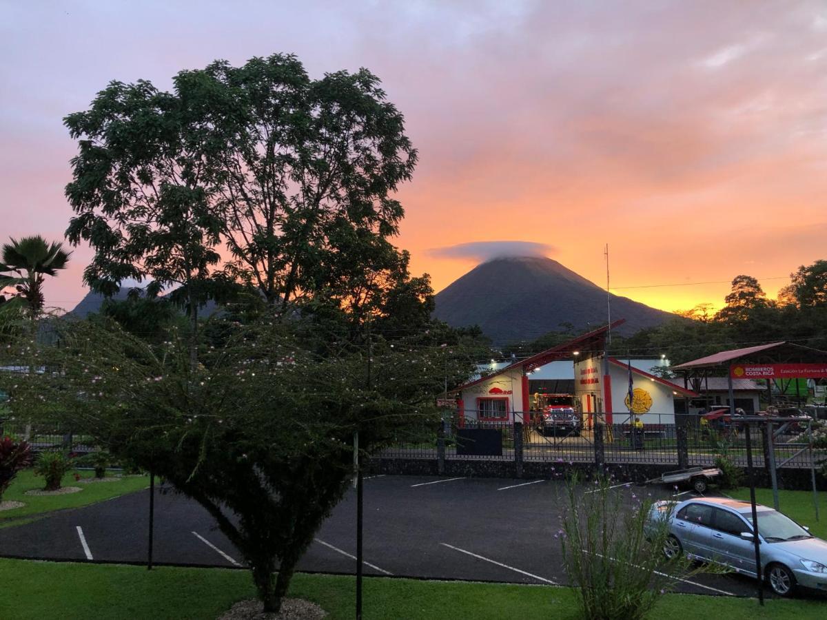 La Fortuna Condo'S Vista Al Volcan מראה חיצוני תמונה