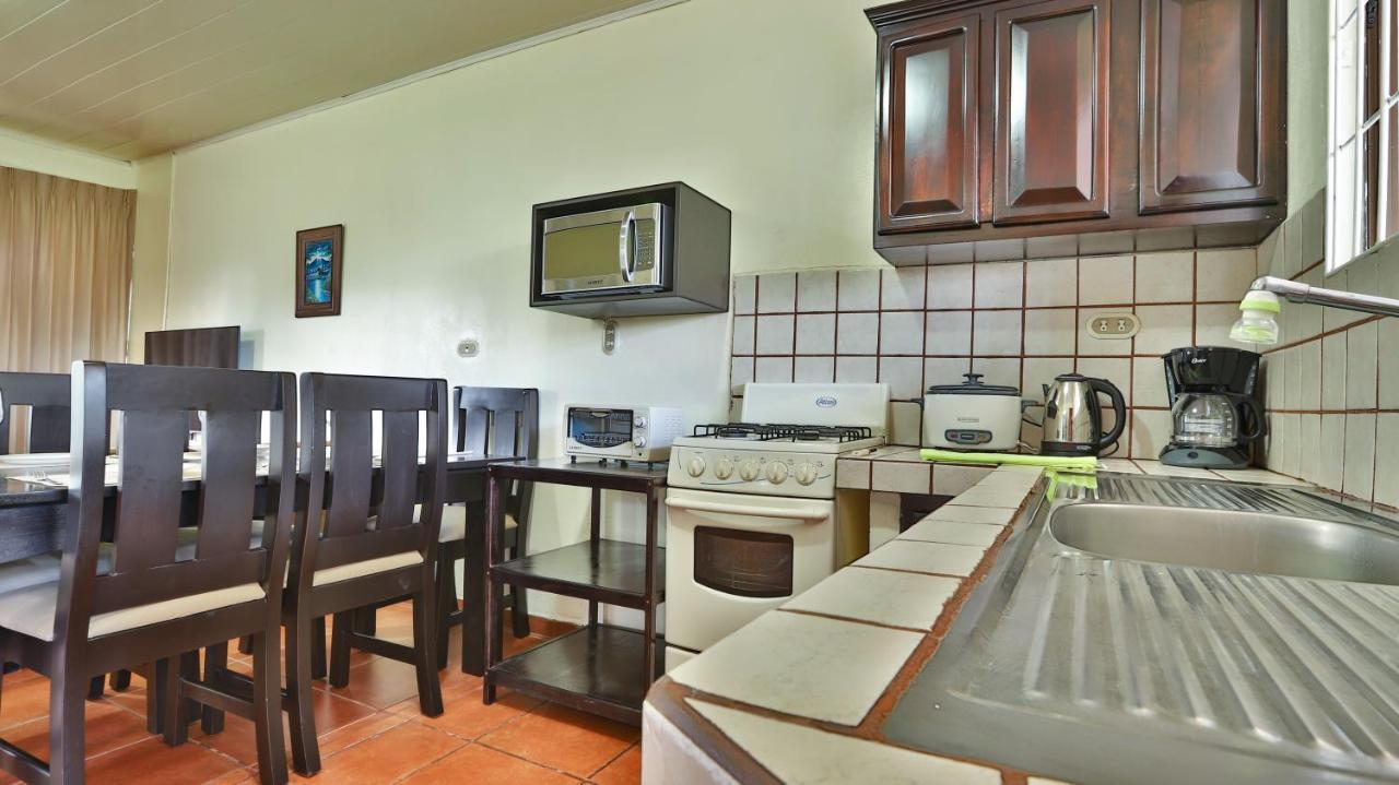 La Fortuna Condo'S Vista Al Volcan מראה חיצוני תמונה
