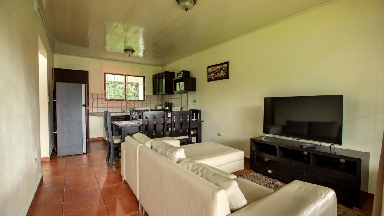 La Fortuna Condo'S Vista Al Volcan מראה חיצוני תמונה